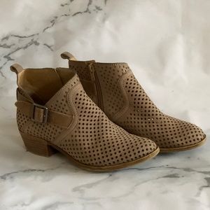 Lucky Brand Bartonn Booties